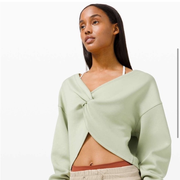 lululemon athletica Tops - NWT lululemon reversible Twist Front back Sweatshirt